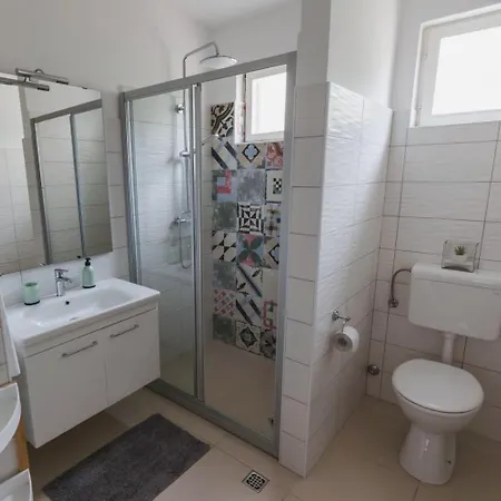 House Of Albina- 10 M Od Mora *