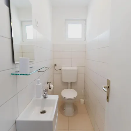 Ferienhaus House Of Albina- 10 M Od Mora